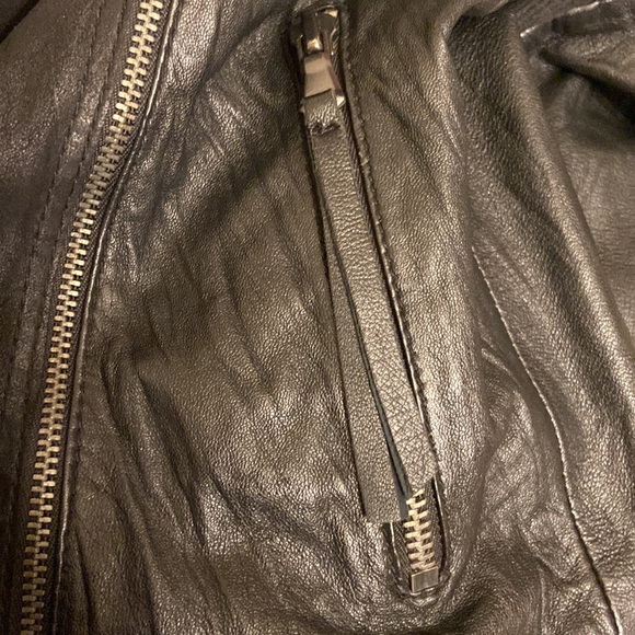 Zara Woman Black Sheep Leather Motorcycle Jacket with Removable Neck Shawl - Picture 7 of 7